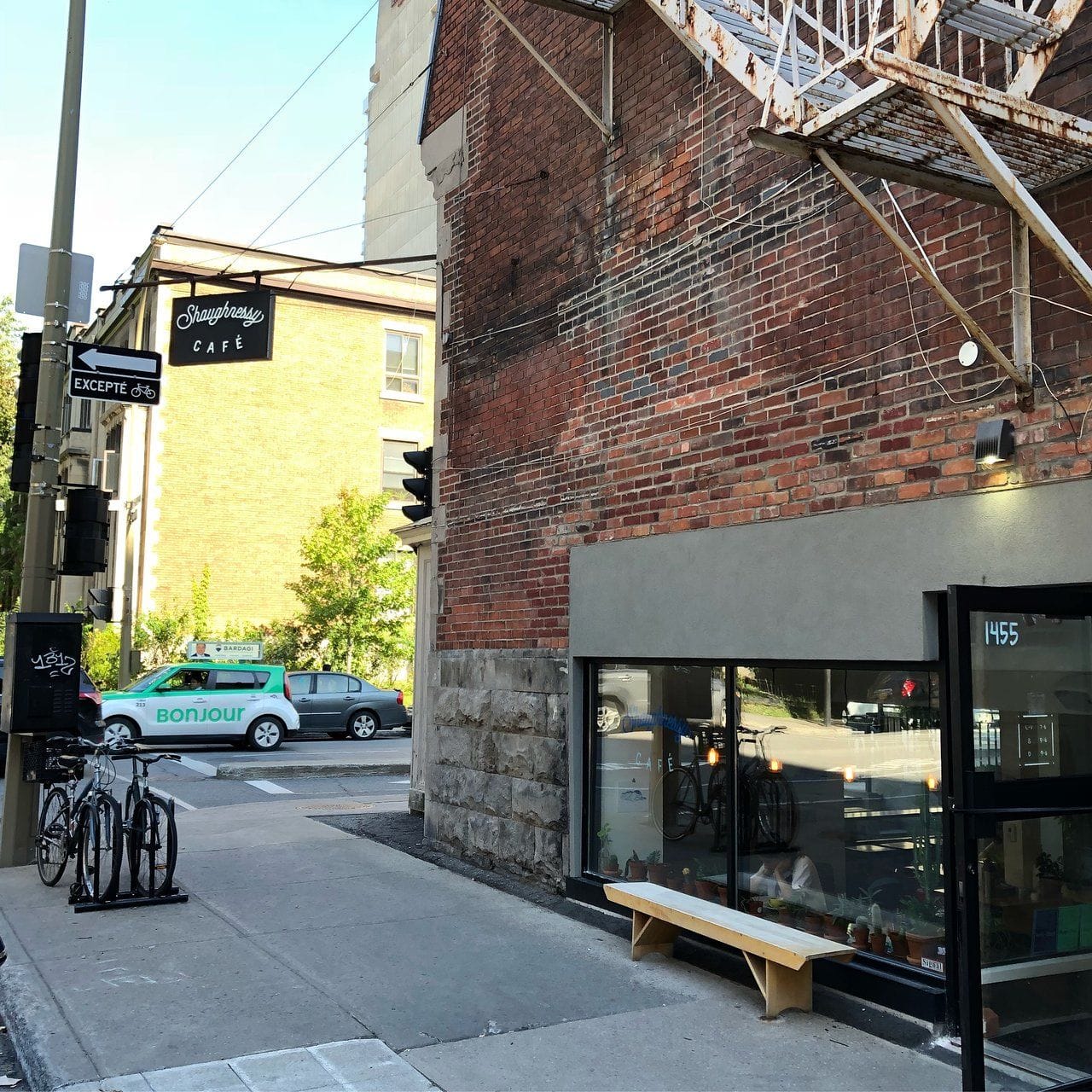 Shaugnessy Cafe