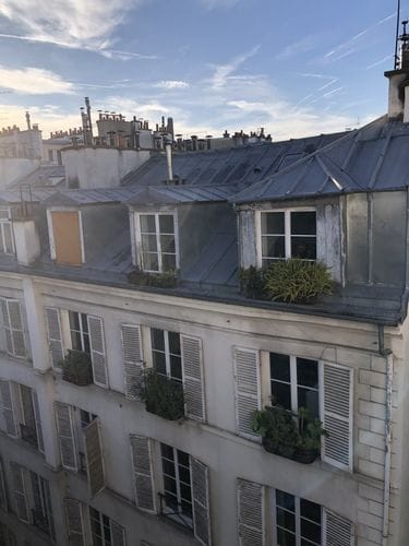 Fucking off to Paris after a gnarly breakup