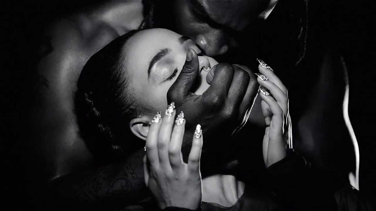 papi pacify | FKA twigs