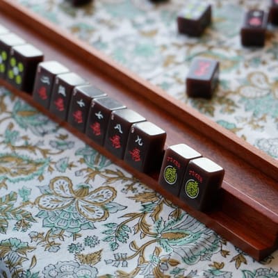 Willow Mahjong Tile Set