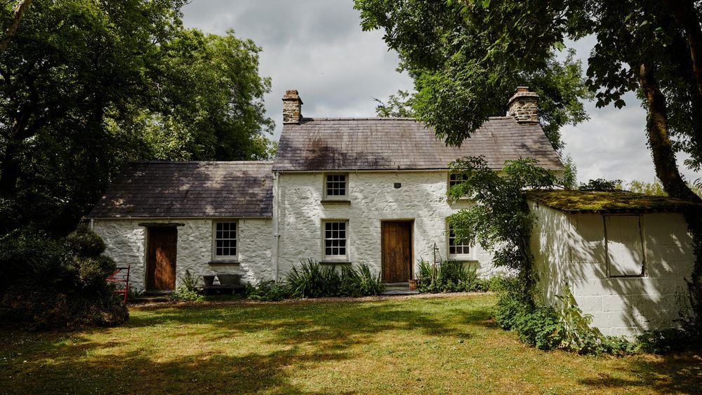 18th-century Carmarthenshire cottage restored