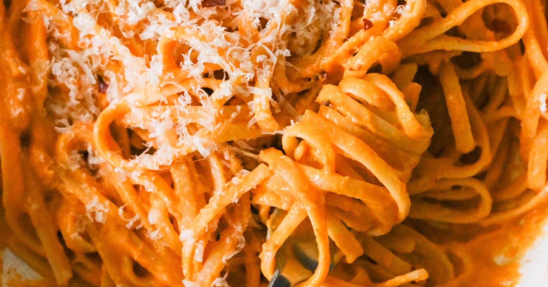 Easy Hidden  Veggie Pasta Sauce
