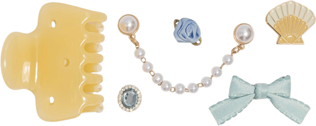 Kitsch Coastal Cottage Cloud Clip Set