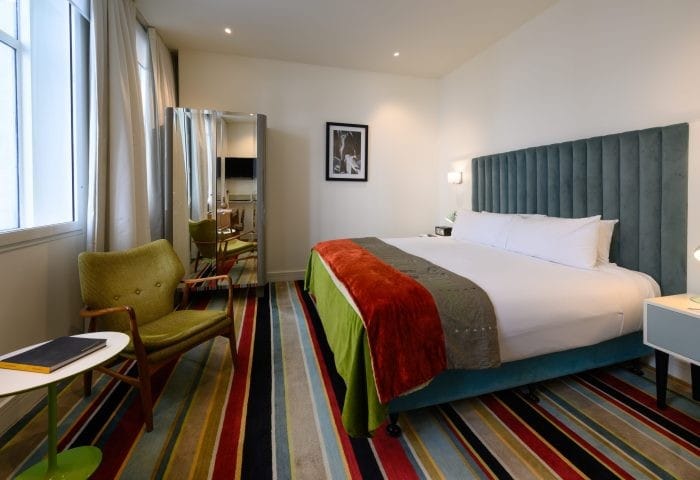 Hotel DeBrett
