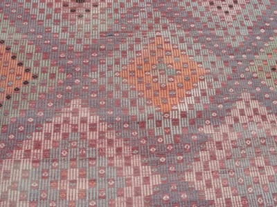 Vintage Turkish Tribal Wool Kilim Rug (7x9)
