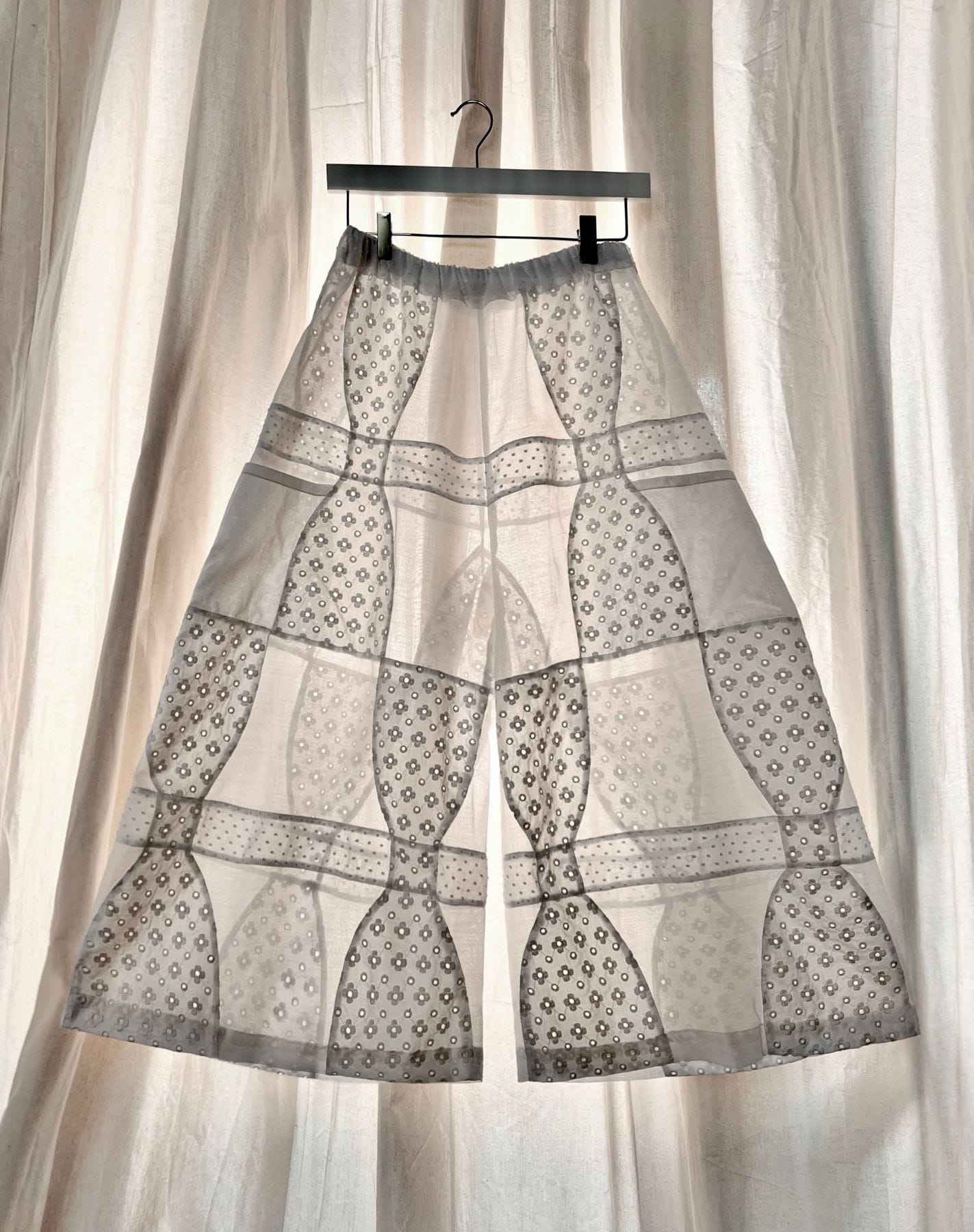 Roberts Wood Bow Trousers