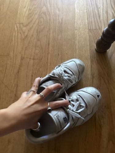 NEW BALANCE SNEAKERS