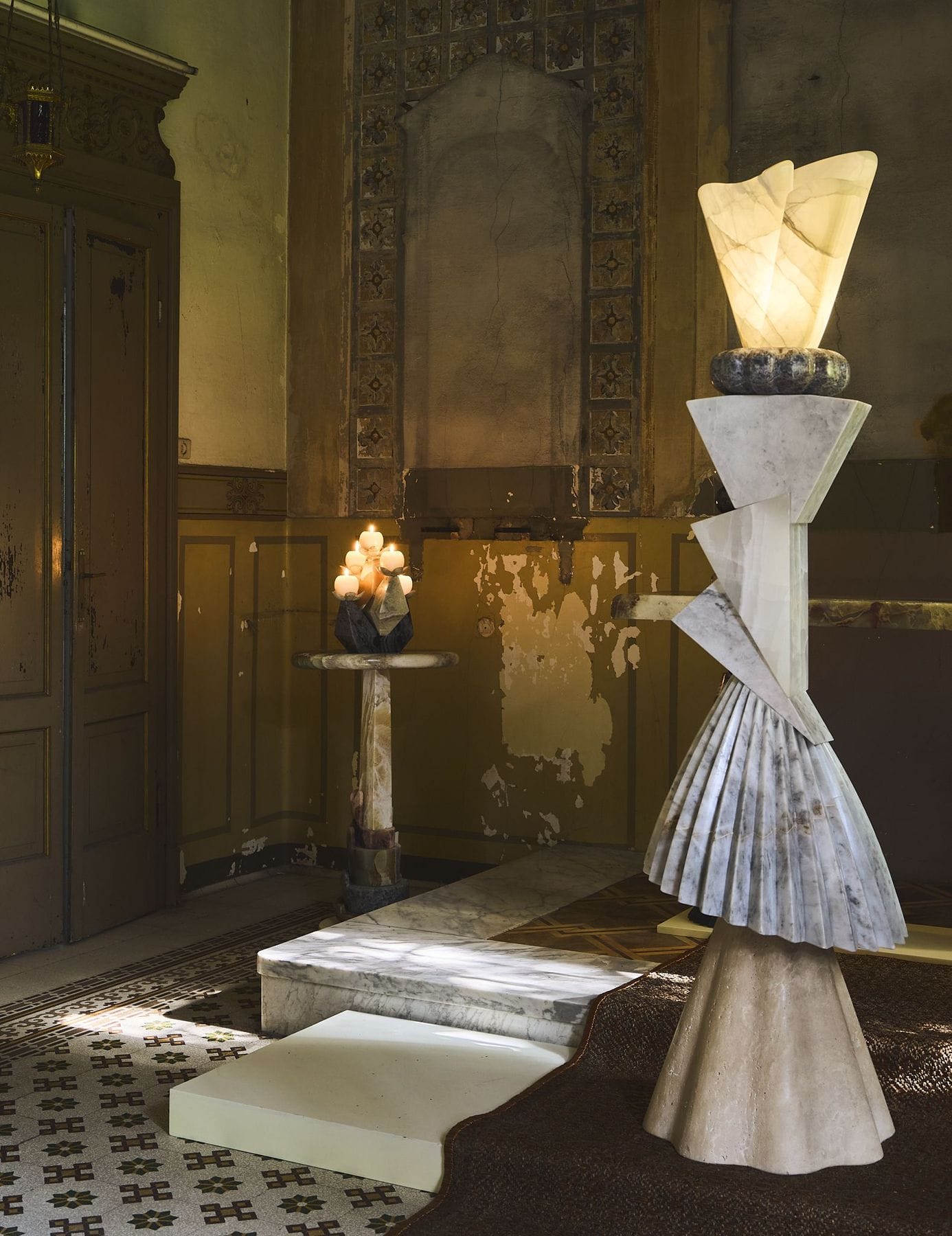 Aurella Lamp