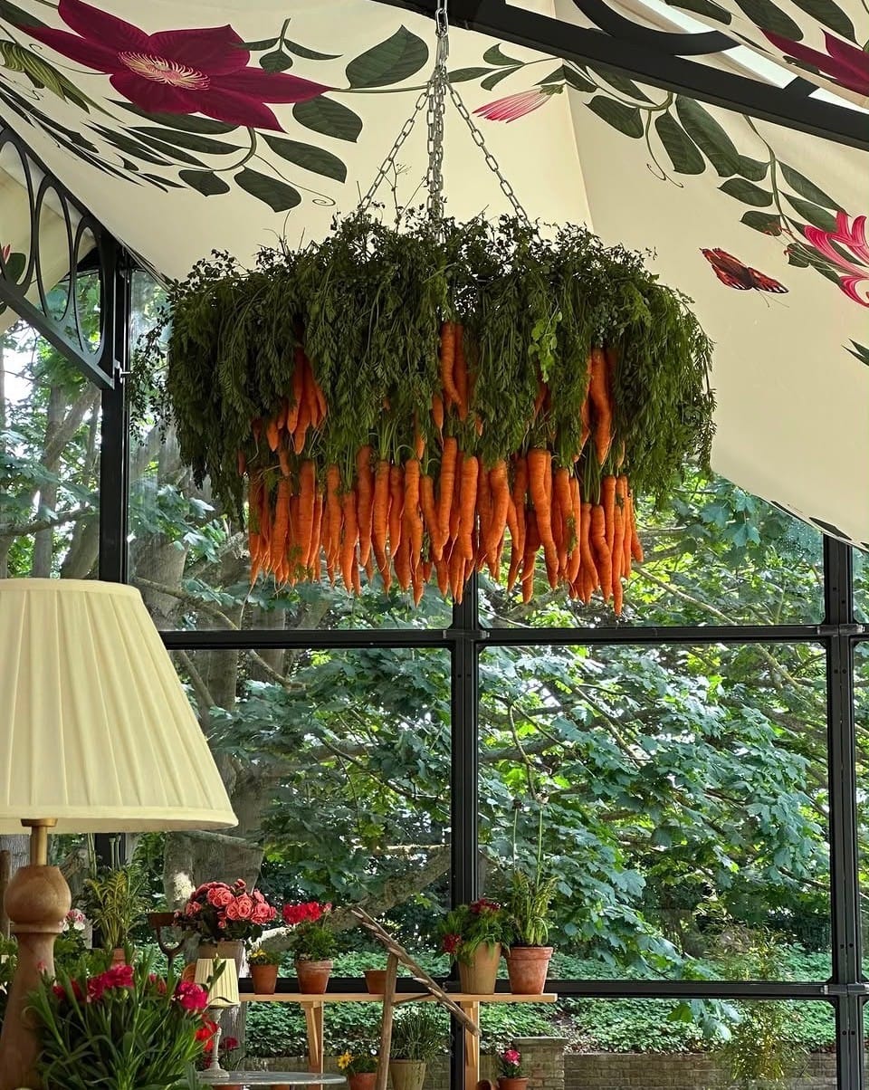 Flùr Vegetable Chandeliers and Sculptures