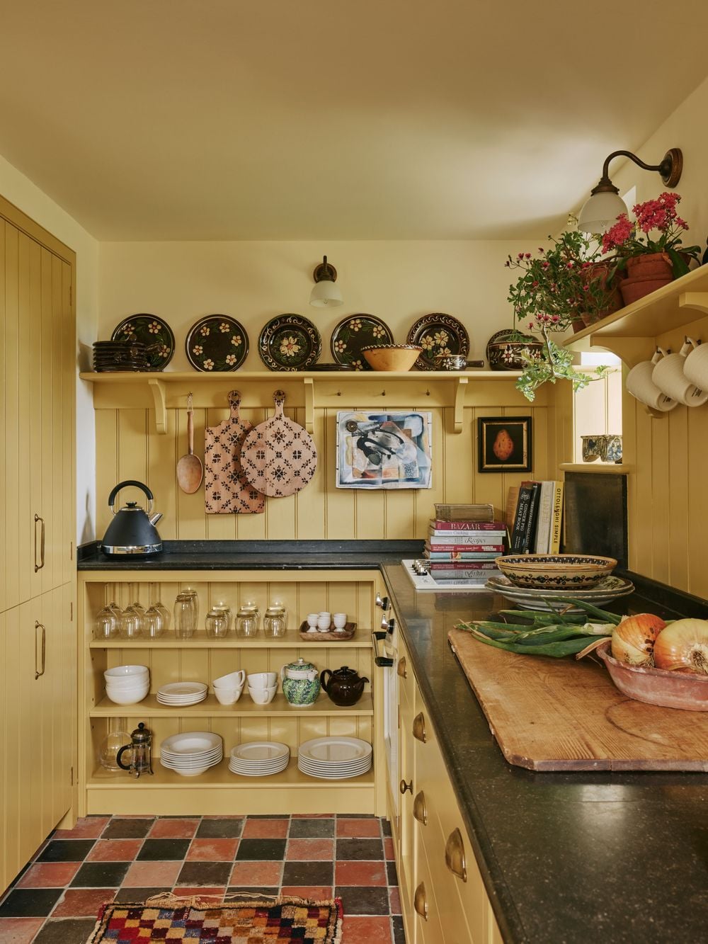 tidy & declutter daily-use surfaces before the end of the weekend