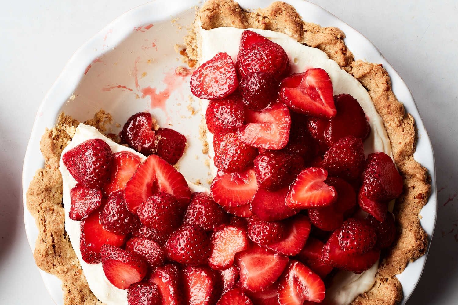 Strawberry Pretzel Pie
