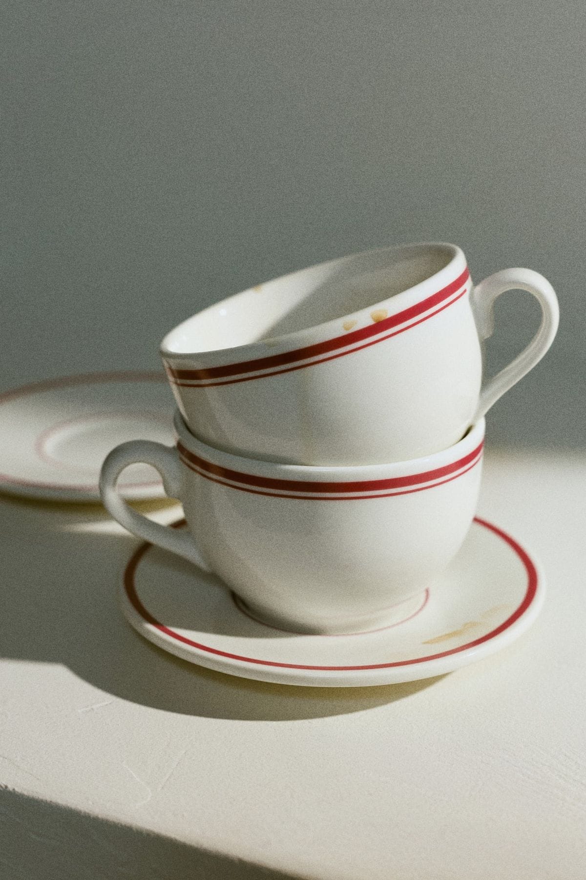 H&M Home White/Red Porcelain Cups with Saucers