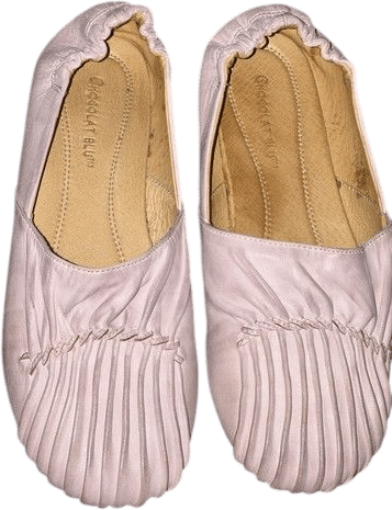 Chocolat Blu Vic Ruched Leather Flats (Blush Pink)