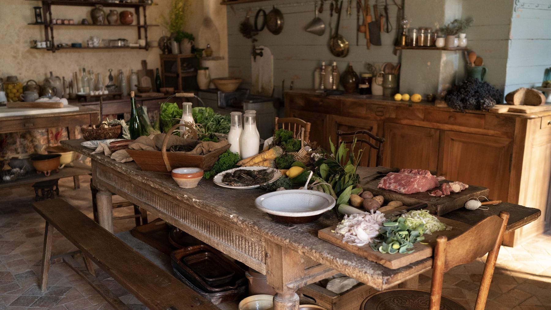 THE kitchen to end all kitchens - The Taste of Things (2023) -  Trần Anh Hùng