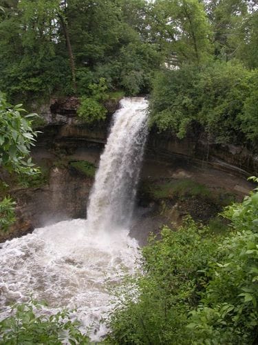 minnehaha falls