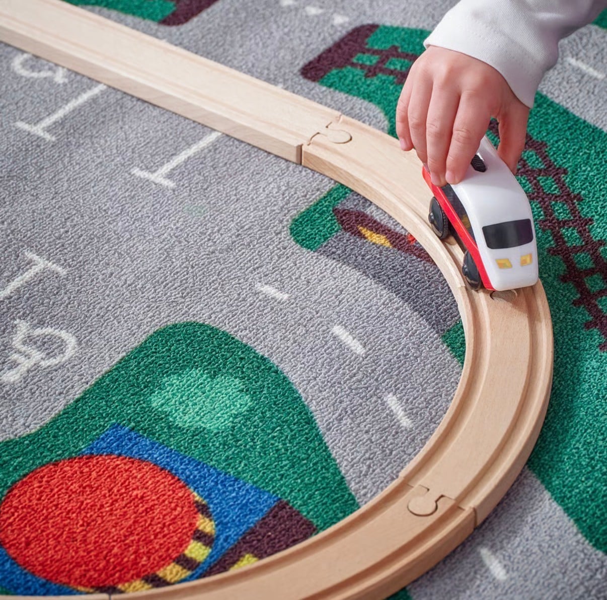 LILLABO Battery-operated locomotive