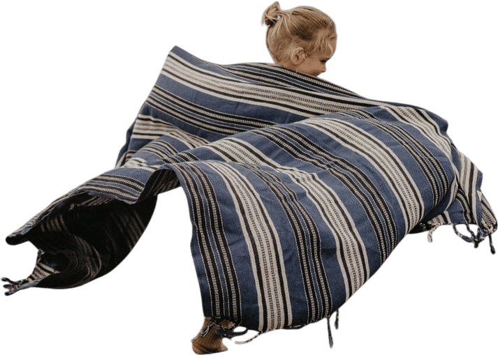 A Turkish towel as your on the go blanket