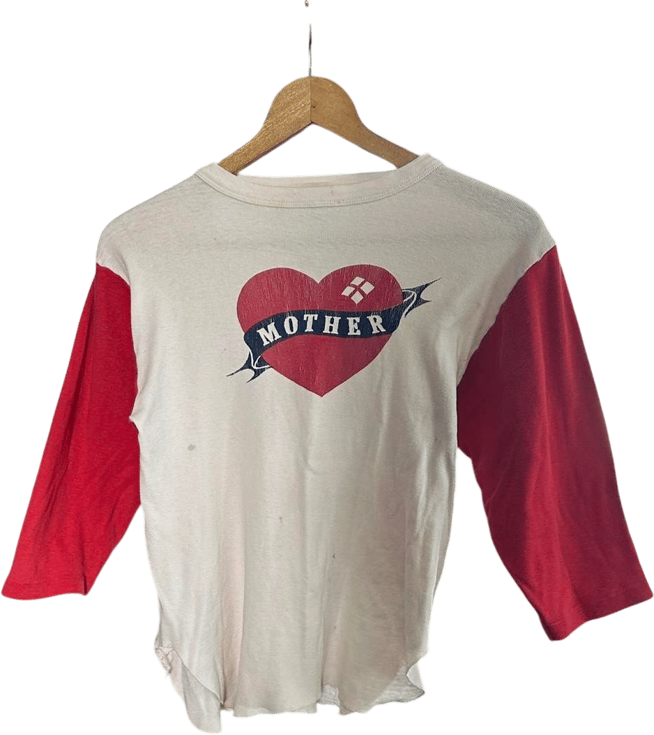 Champion Men's Red and White Heart Graphic T-Shirt