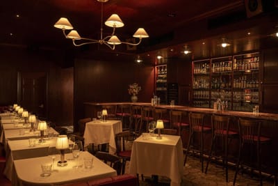 Bar Chateau Royale