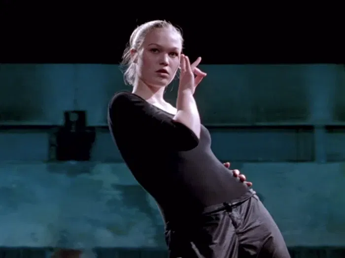 sending your besties a video of yourself dancing