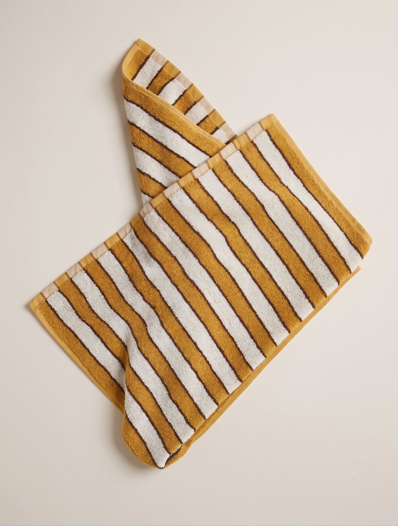 Autumn Sonata Hand Towel (Helena, Ochre)