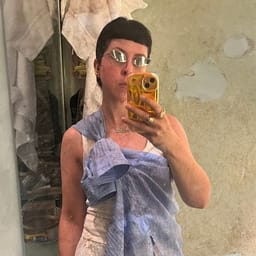 Lace Tomer