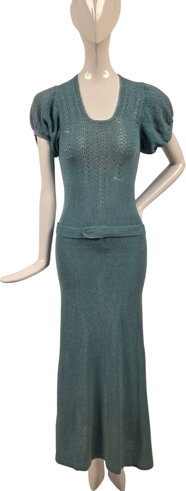 1930’S LONG HAND KNIT DRESS W LACE DETAILED TOP + PUFF SLEEVES AND MATCHING BELT