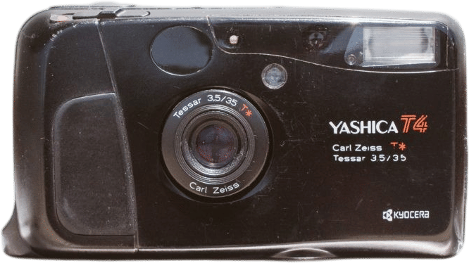 Yashica T4