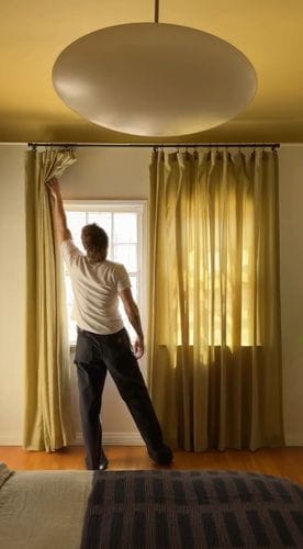 Curtains to the floor!!!