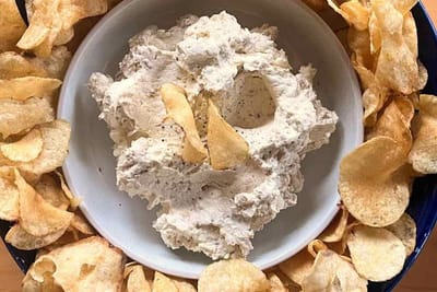 Easy 3-Ingredient Clam Dip Recipe