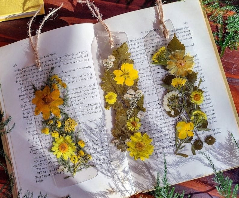 Beautiful bookmarks makes books come alive