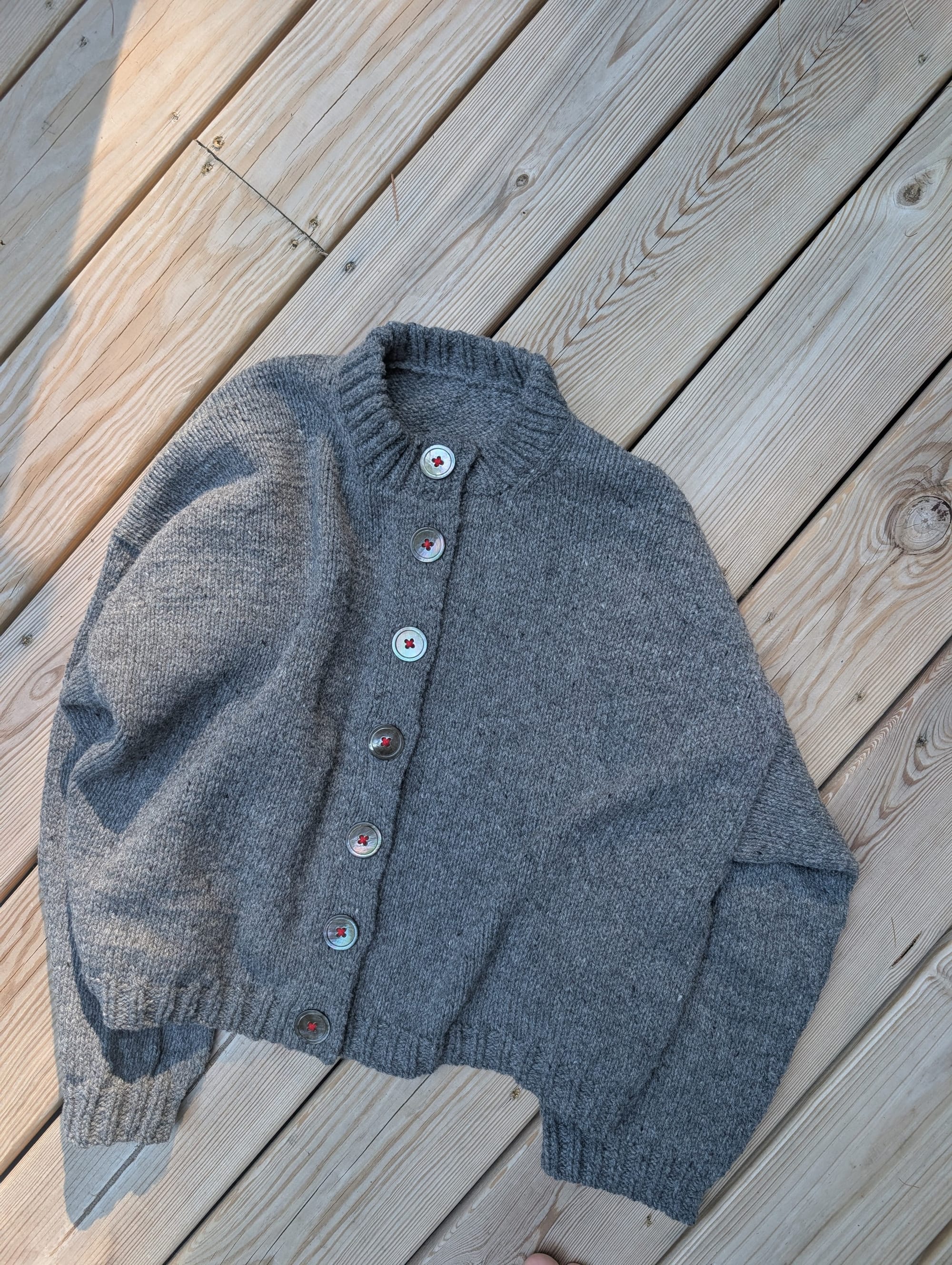 Hanni Cardigan Knitting Pattern
