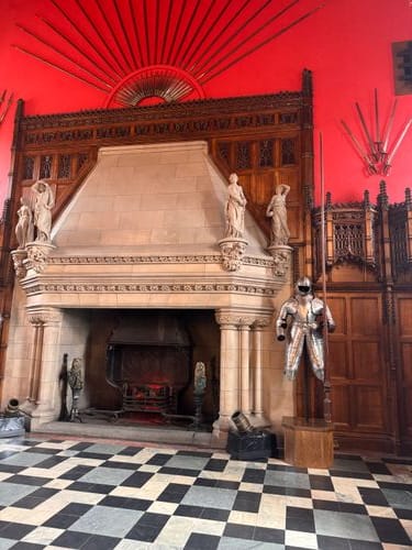 Details at Edinburgh castle