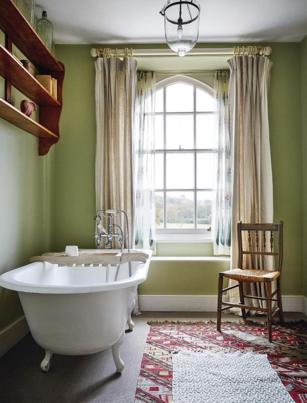 Keeping a Book in the Bathroom