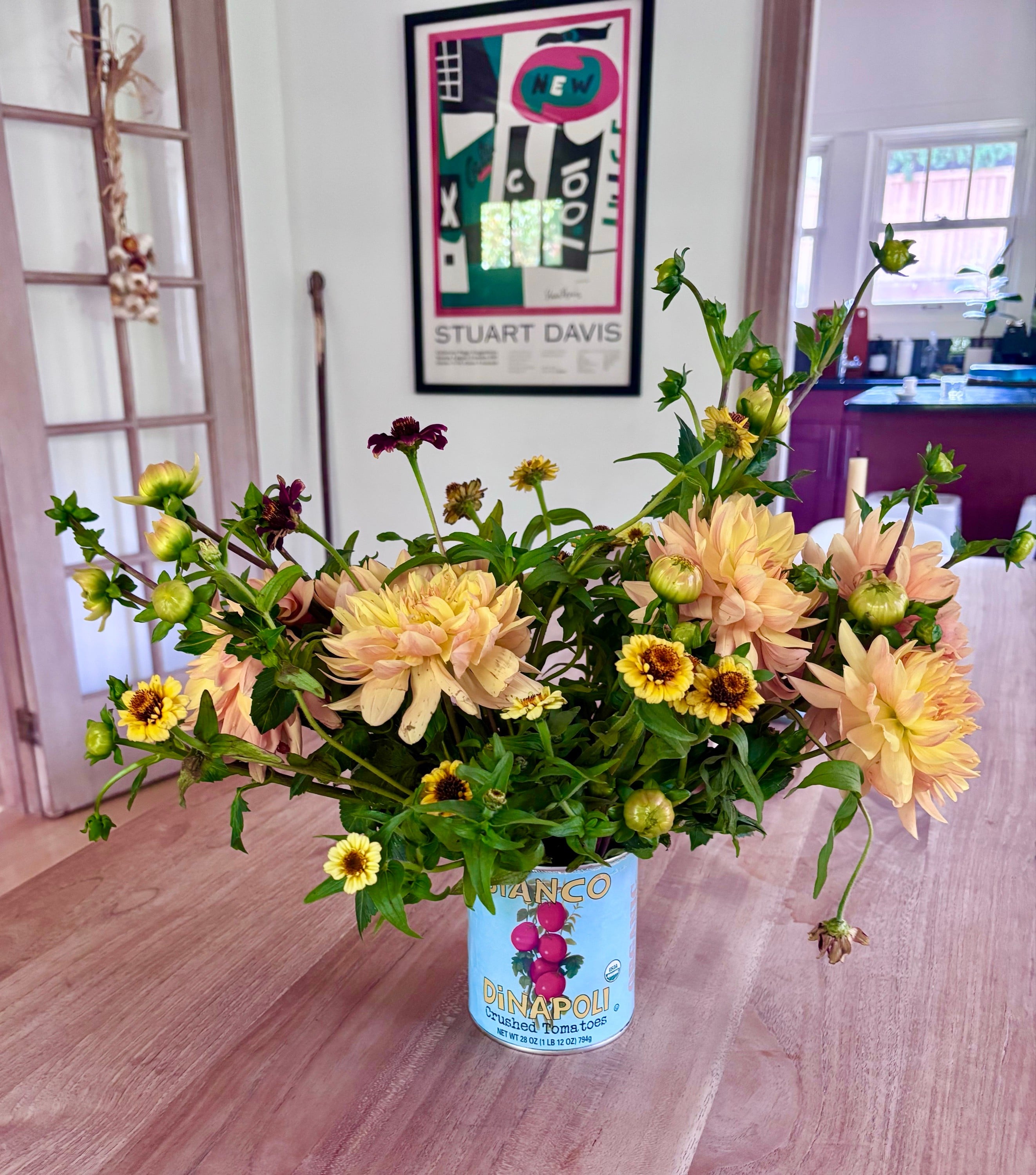 Tomato Can Flower Arrangement @nitabel