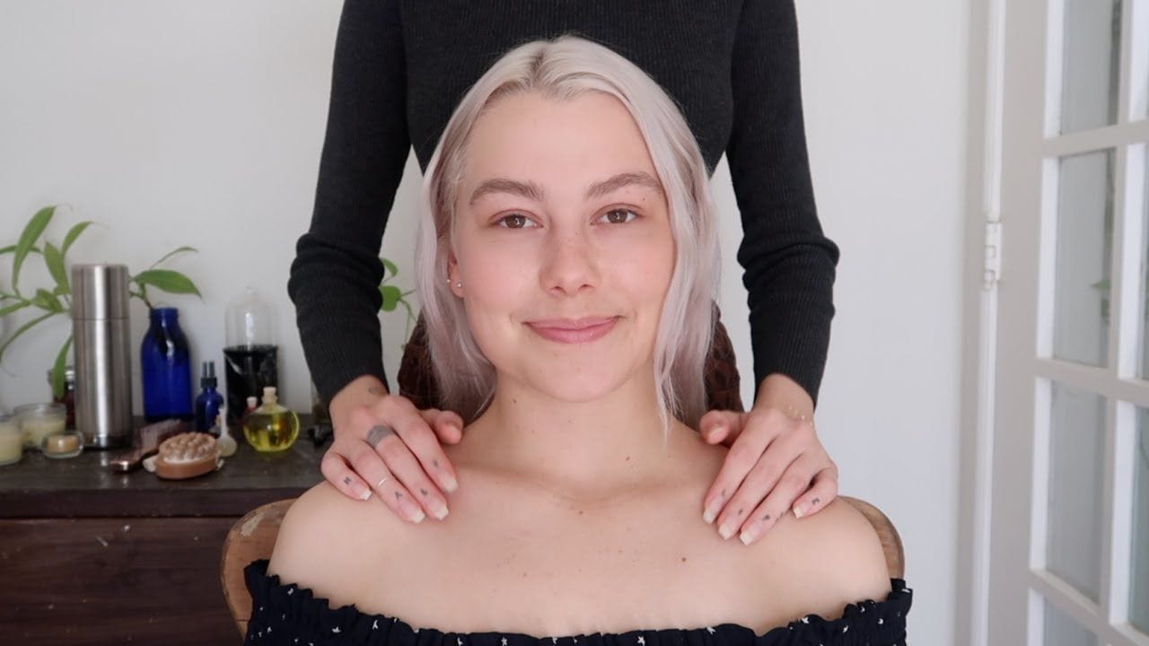 ASMR Massage with Phoebe Bridgers
