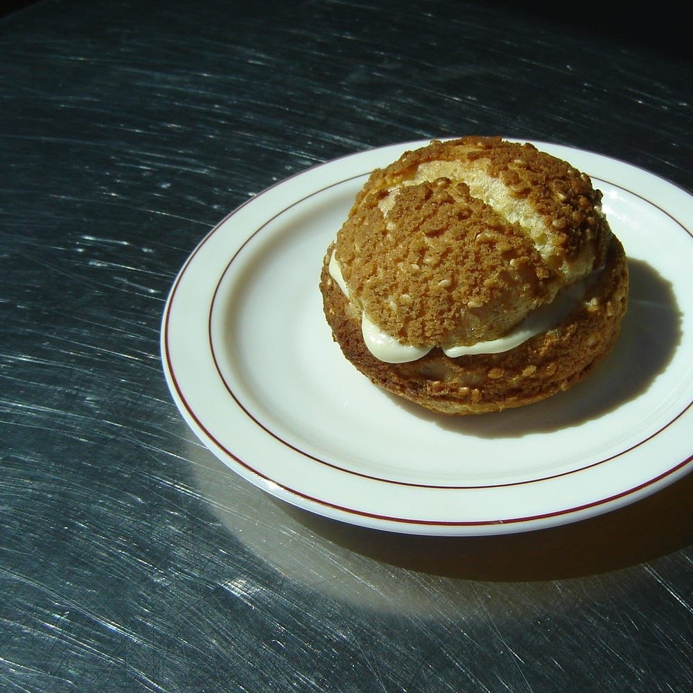 Strawberry Sesame Profiterole Recipe