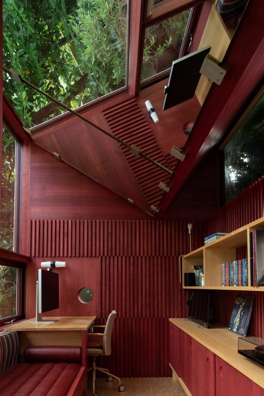 The Dublin Writer's Hut by Clancy Moore Architects 