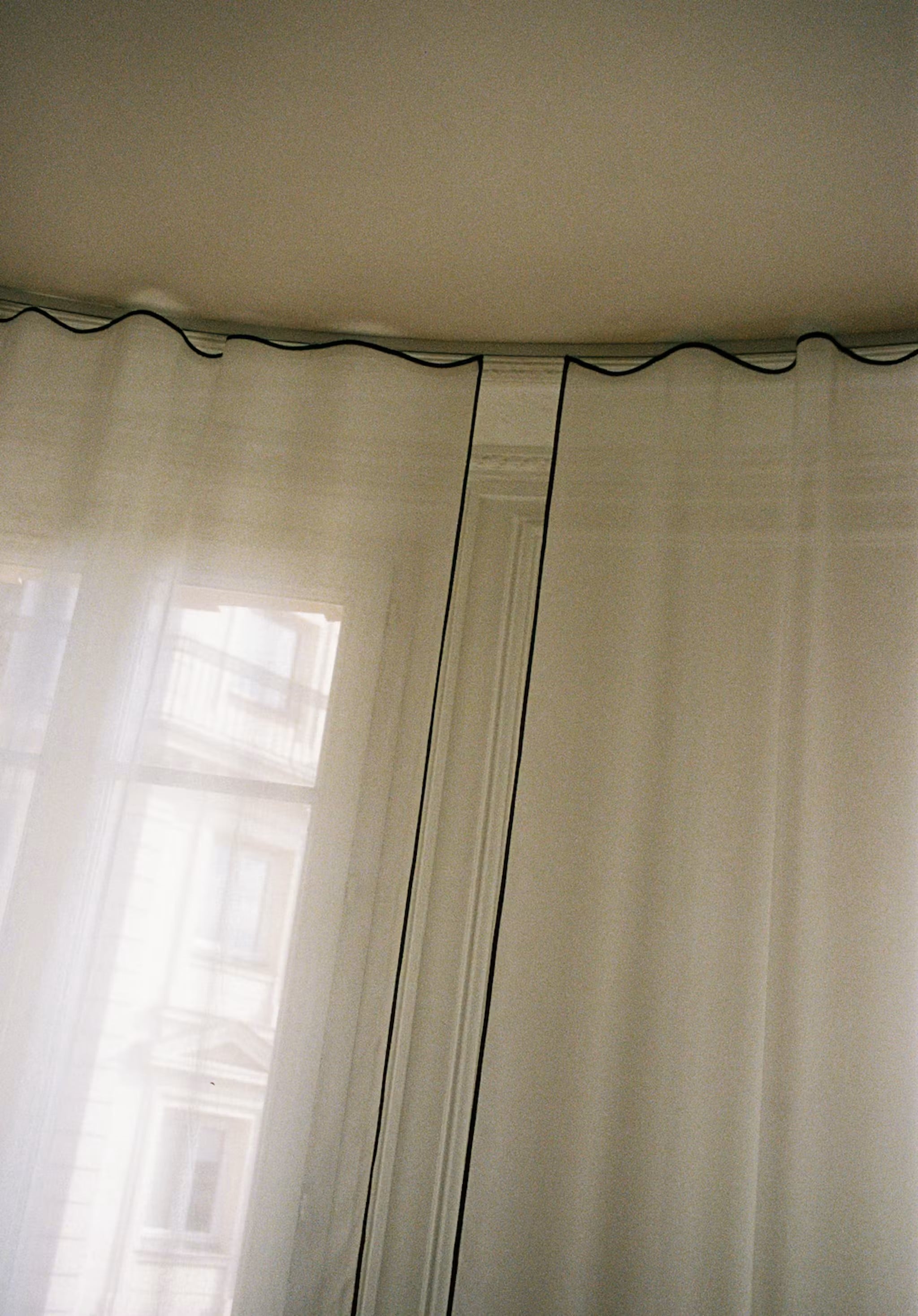 And Drape - FRAME CURTAIN COLLECTION