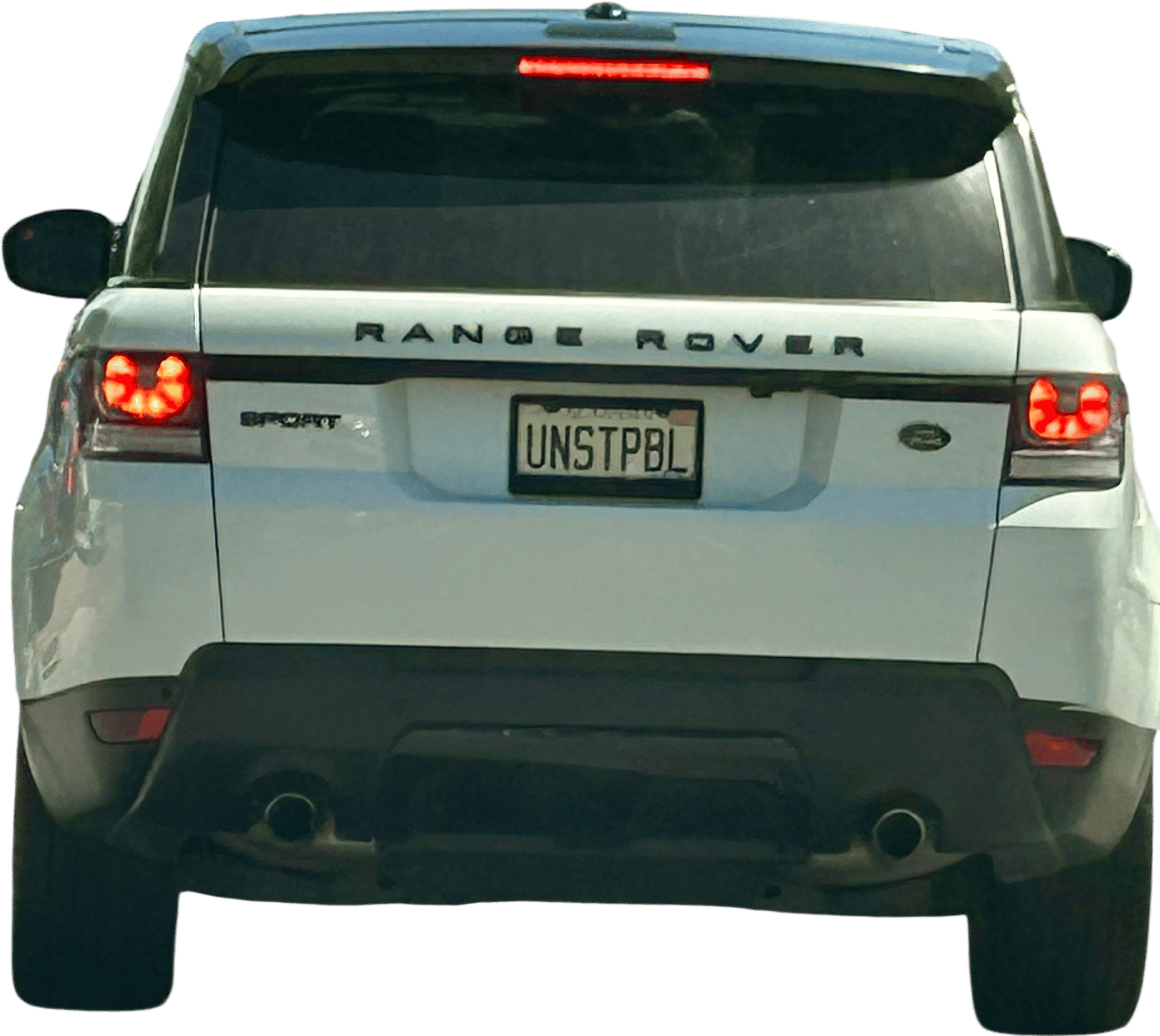 Spotting vanity plates on cars
