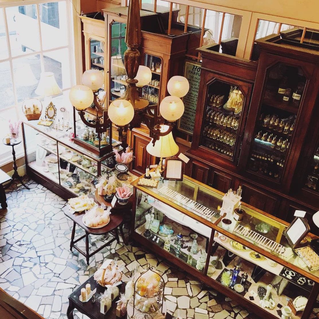 Hové Perfumery