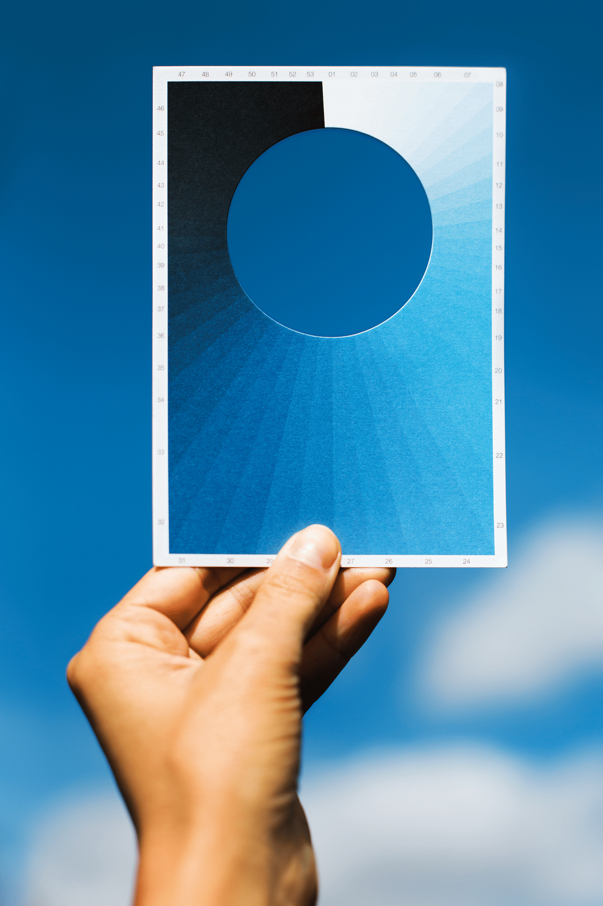 Macarena Ruiz-Tagle's Cyanometer Postcards