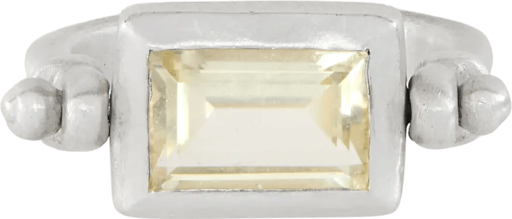 Lime Beryl Sling Ring