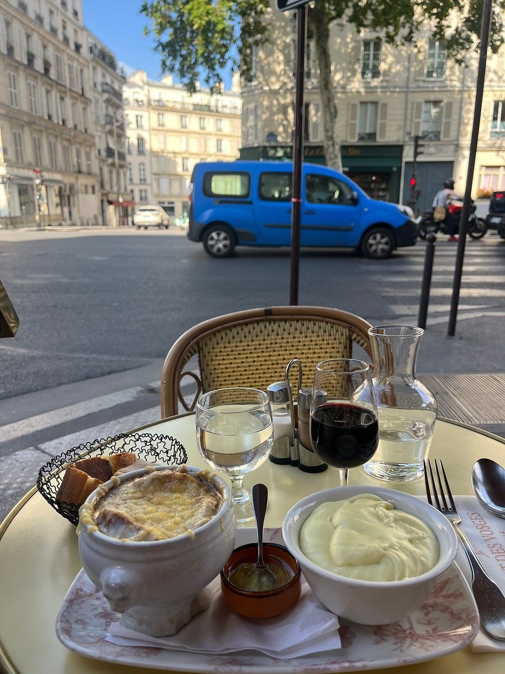 Getting over heartbreak in Paris