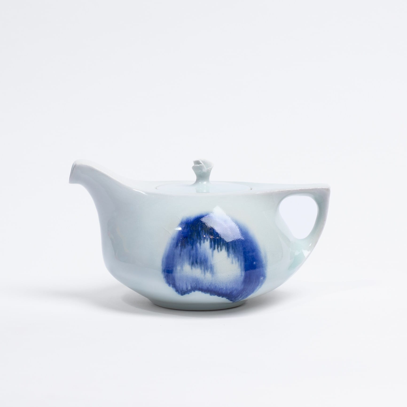 Teapot from La Serra Collective