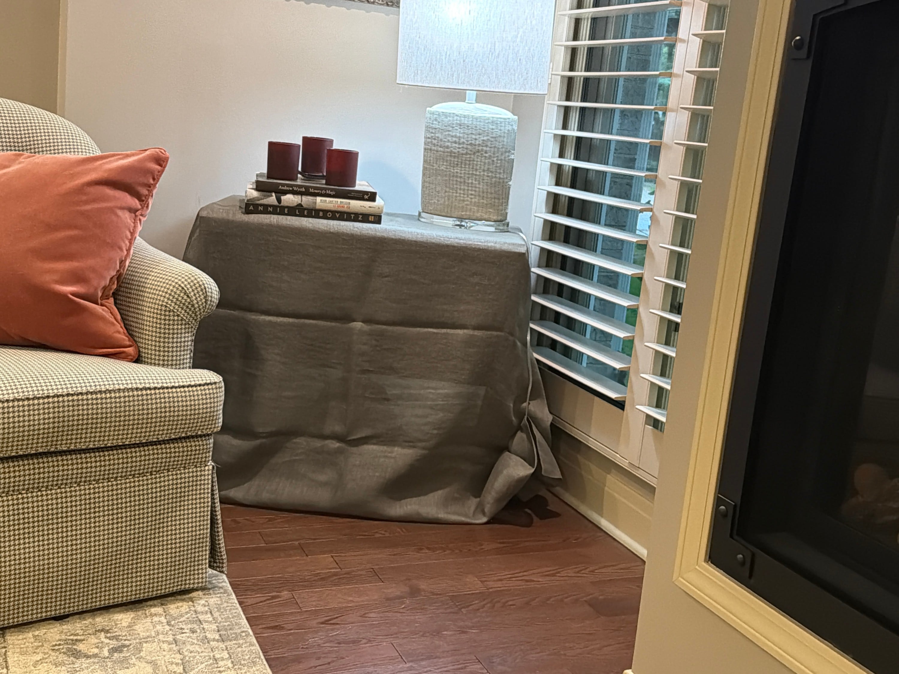 Hosting question: I cook/host entertain enough that I bring my tablecloths to the dry cleaner. But they come back w creases on the hanger. What’s the solution? I have a steamer for clothes but it’s upstairs. Is there a spray that works.