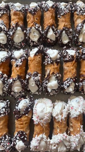 peppermint cannoli