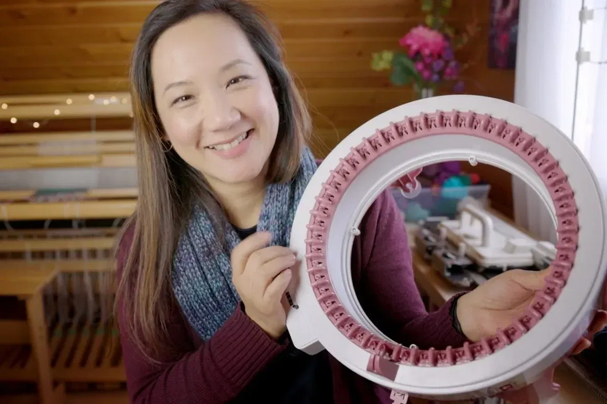 Intro to Knitting Class
