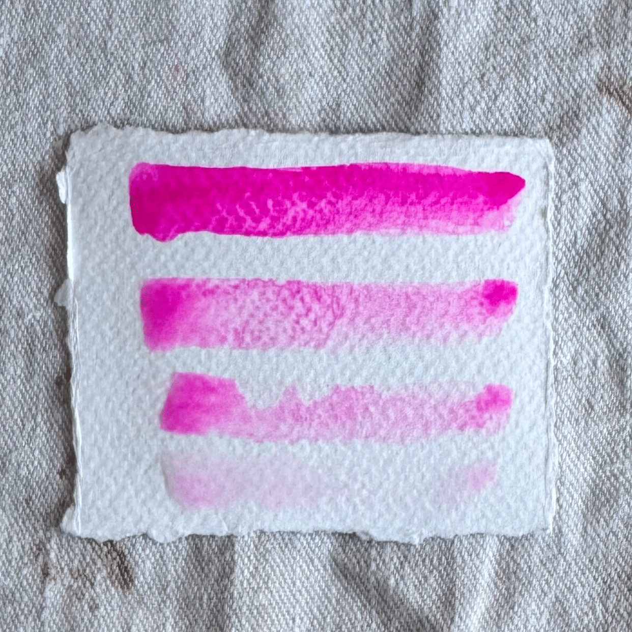 Rosa Brillante Watercolor Paint