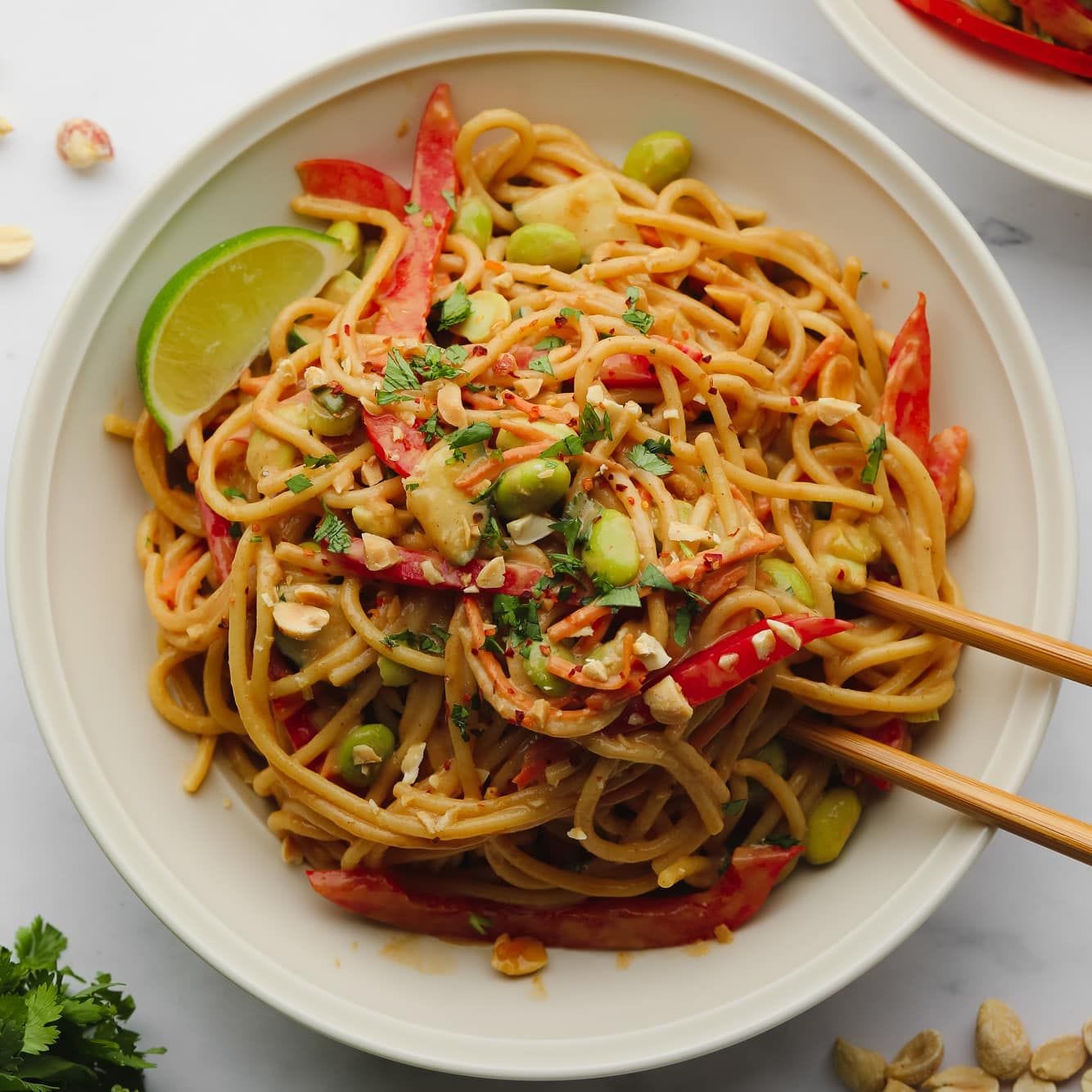 peanut sauce noodle bowl